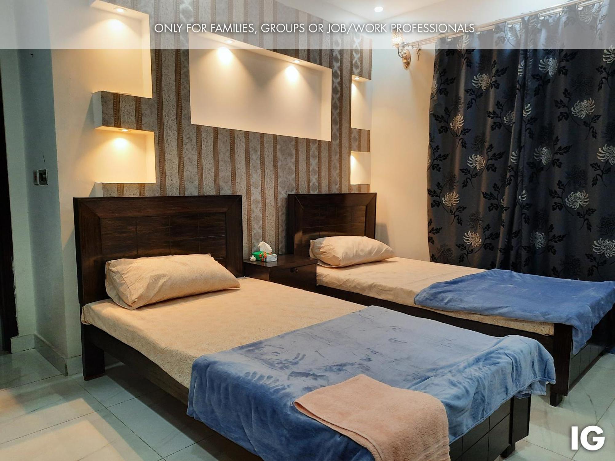 3 Bedroom Furnished Holiday Home Near Valencia Town, Lake City & Ring Road Lahore Esterno foto