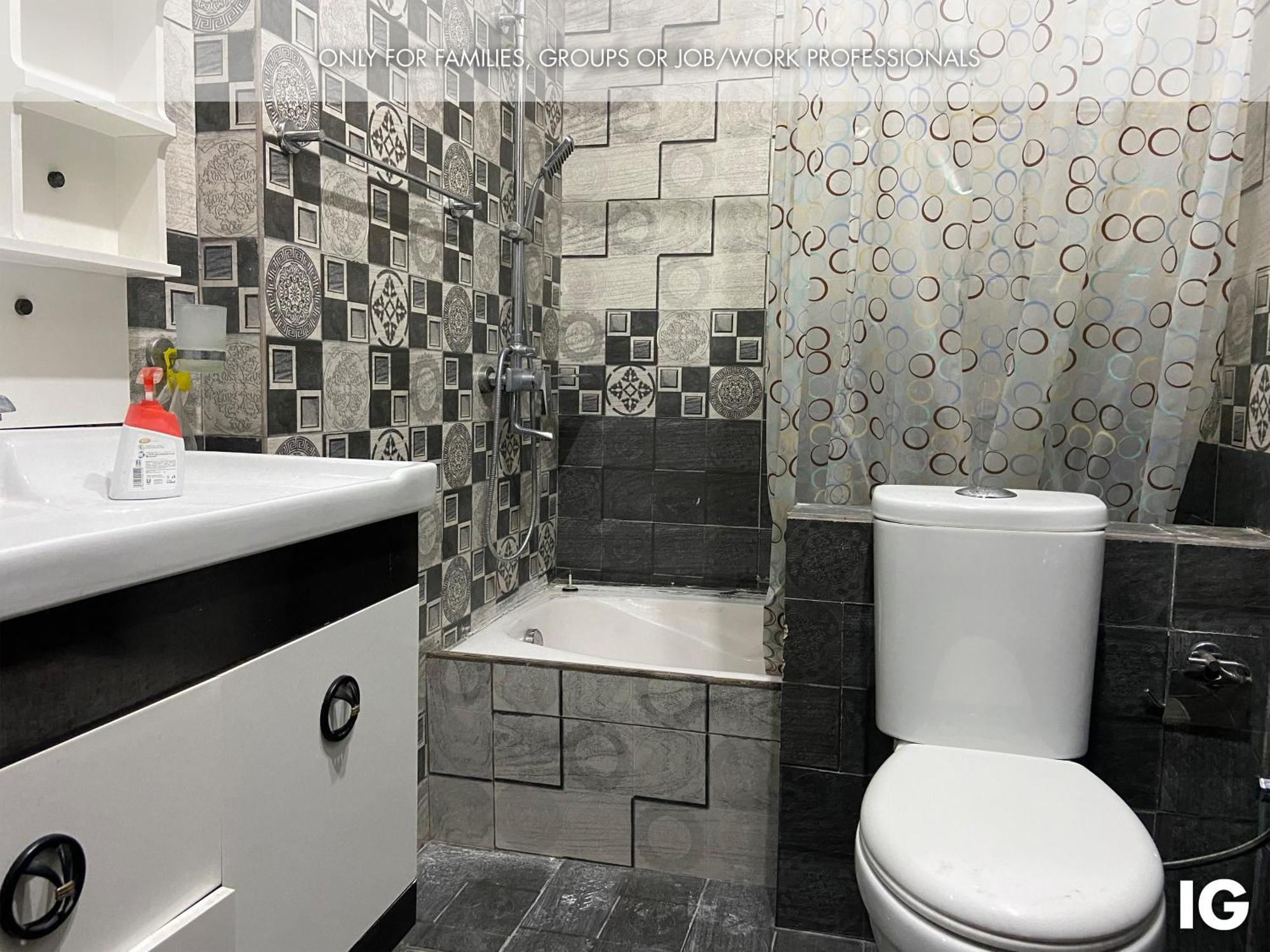 3 Bedroom Furnished Holiday Home Near Valencia Town, Lake City & Ring Road Lahore Esterno foto